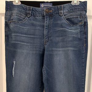 Democracy Women's Petite Ab Solution Straight Leg Jeans